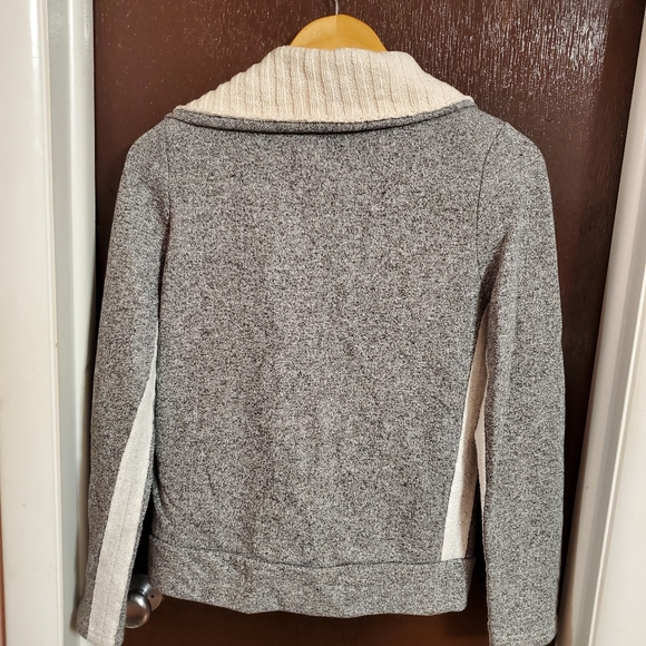 Jacket - Picture 2 of 3